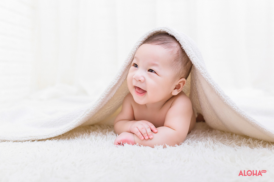 album ảnh gia đình bé tôn